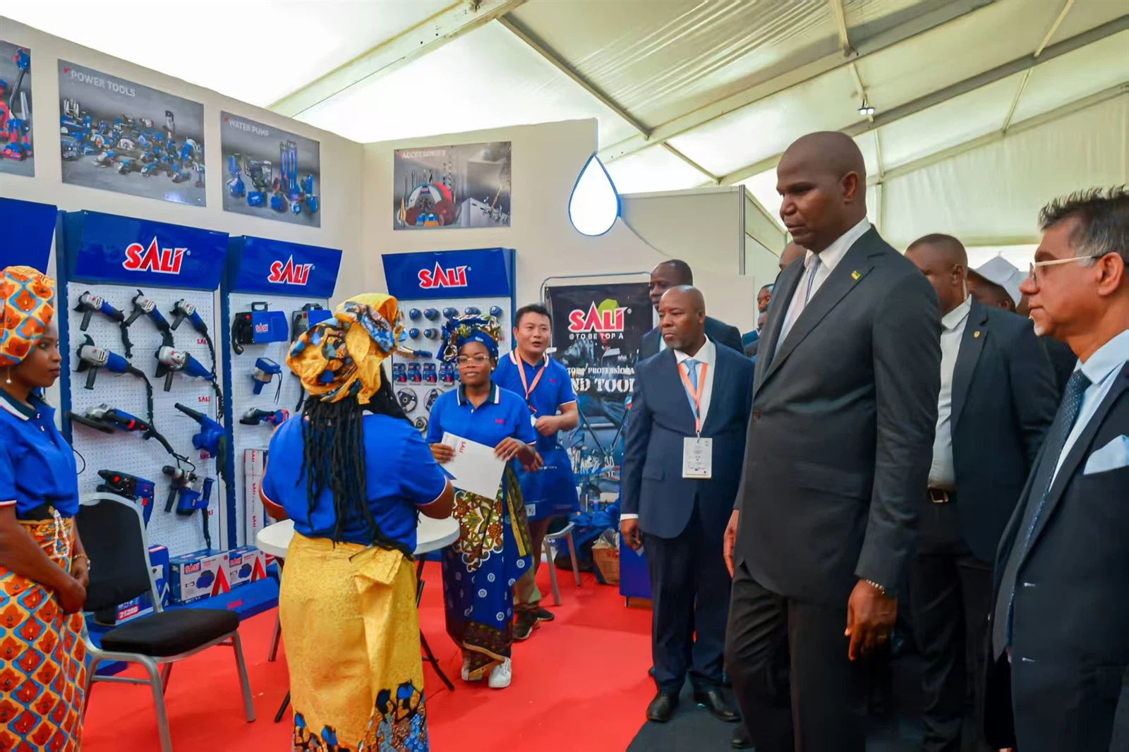 ec70cf4ca566c8e81bffbbcef71e0d70 ec70cf4ca566c8e81bffbbcef71e0d70